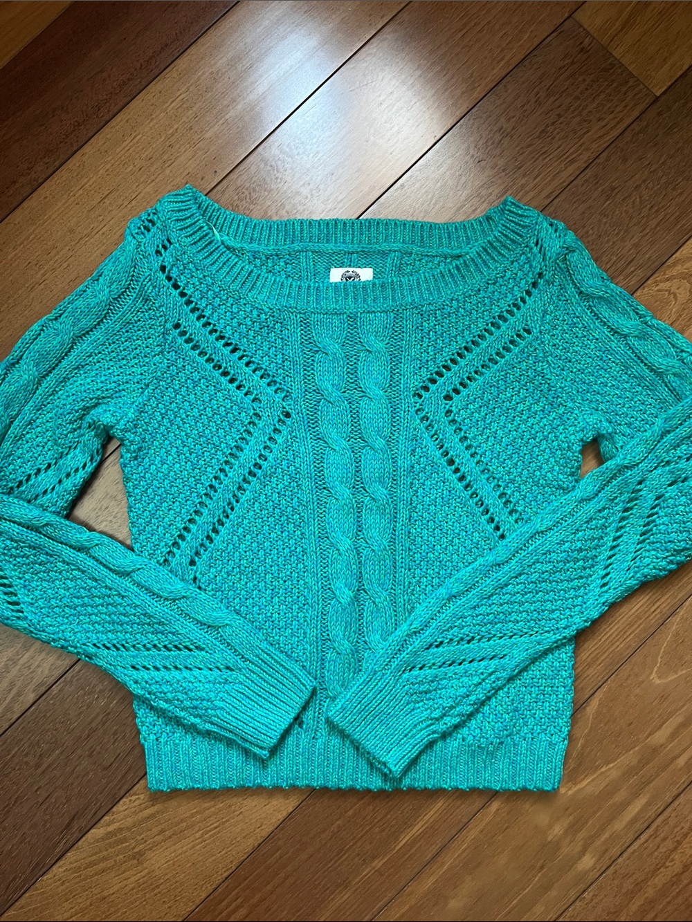 NWOT American Eagle Cropped Summer Cable Knit Sweater